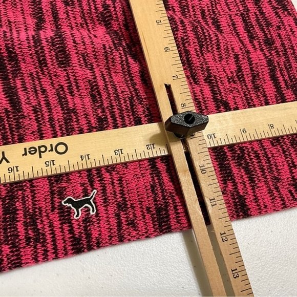 PINK VICTORIA SECRET Pink / Black Scarf With Dog Logo on Acrylic Scarf - Picture 6 of 8